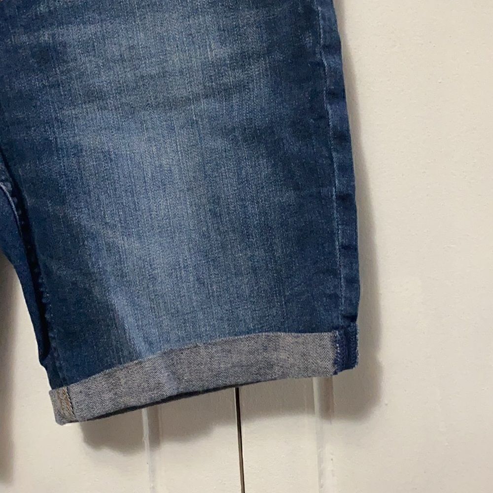 L.O.G.G. High Waisted Jean Shorts Medium Wash M - Picture 3 of 7